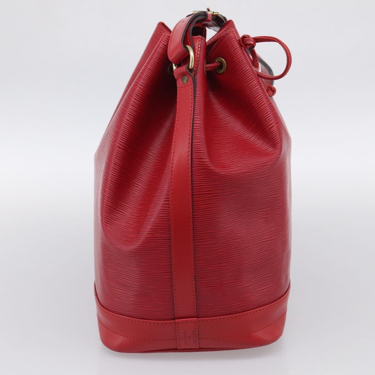 Louis Vuitton Petit Noe Epi Leather, Red, Leather, Handbag