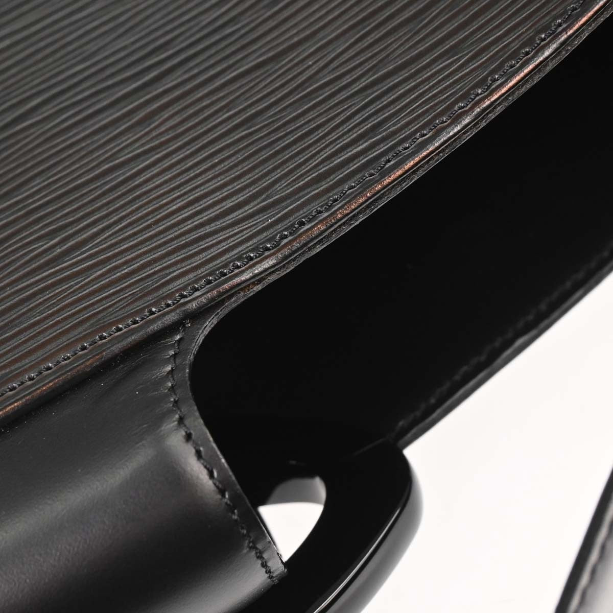 Louis Vuitton Reverie Epi Leather, Black, Leather, Shoulder Bag