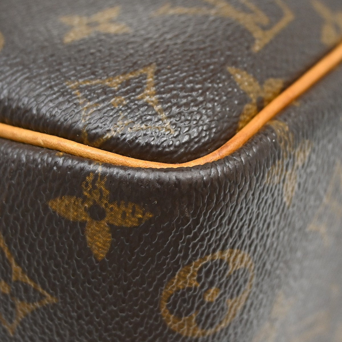 Louis Vuitton Deauville Monogram, Brown, Canvas, Handbag