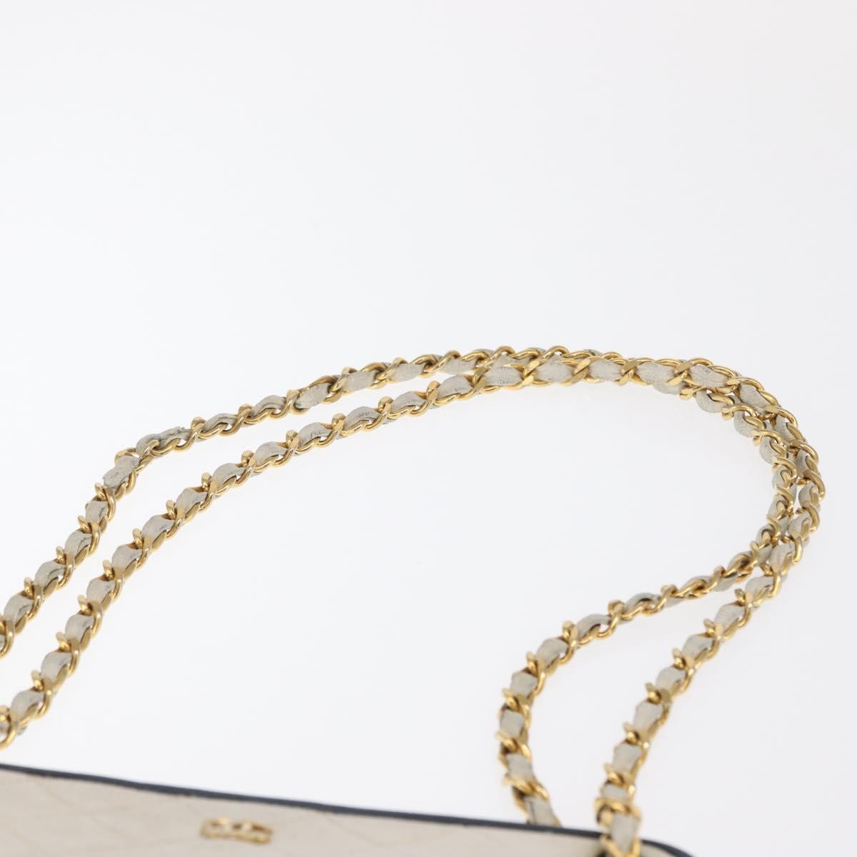 Chanel Chain Leather, White, Leather, Shoulder Bag