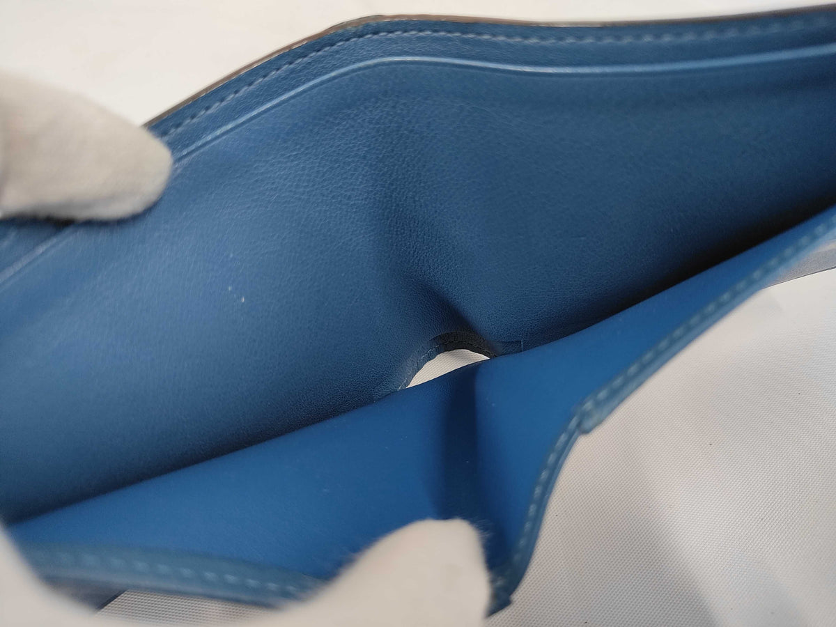 Louis Vuitton Multiple Taiga Leather, Blue, Leather, Wallet