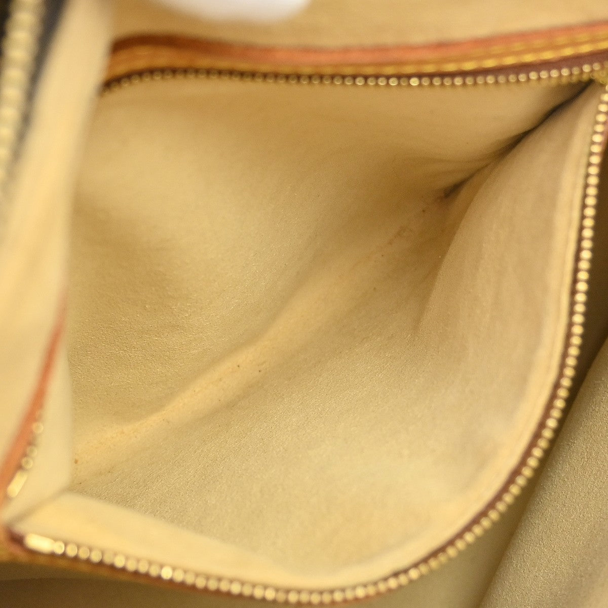 Louis Vuitton Monogram Looping Monogram Canvas, Brown, Canvas, Shoulder Bag