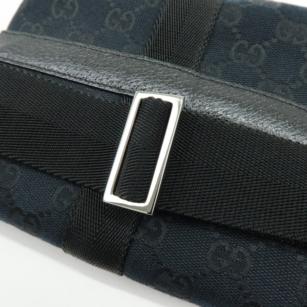 Gucci Buckle Belt GG Canvas, Black, Canvas, Handbag