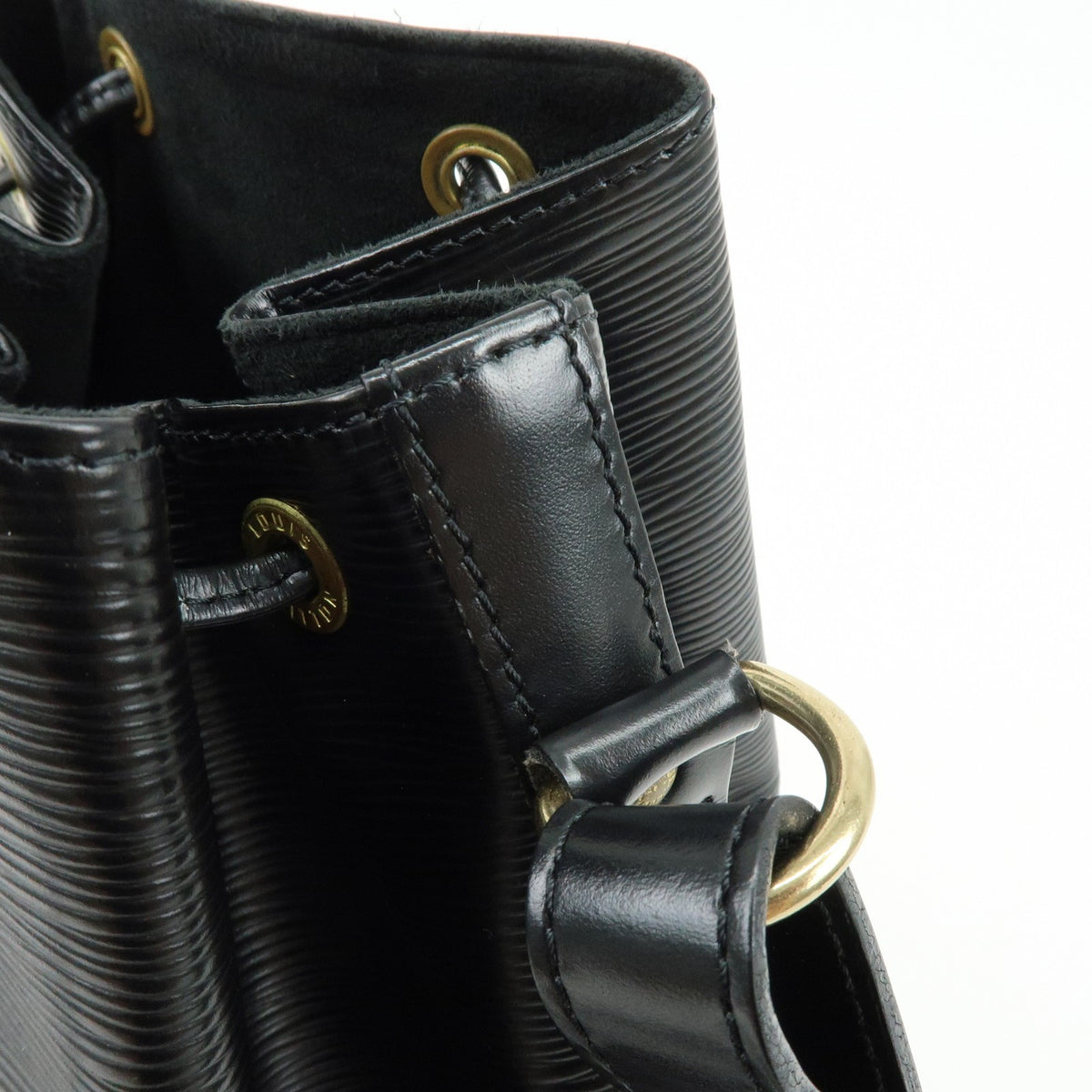 Louis Vuitton Noe Epi Leather, Black, Leather, Shoulder Bag
