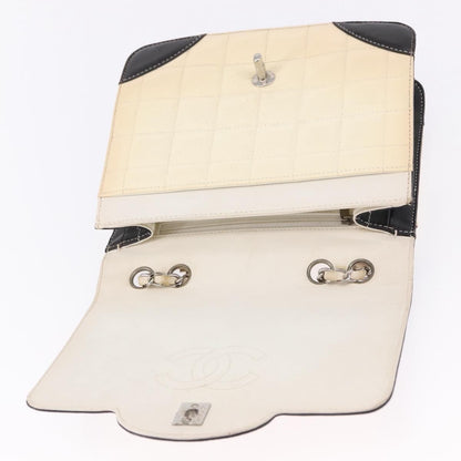 Chanel Vintage Chocolate Bar CC Flap Patent leather, Beige, Patent Leather, Shoulder Bag