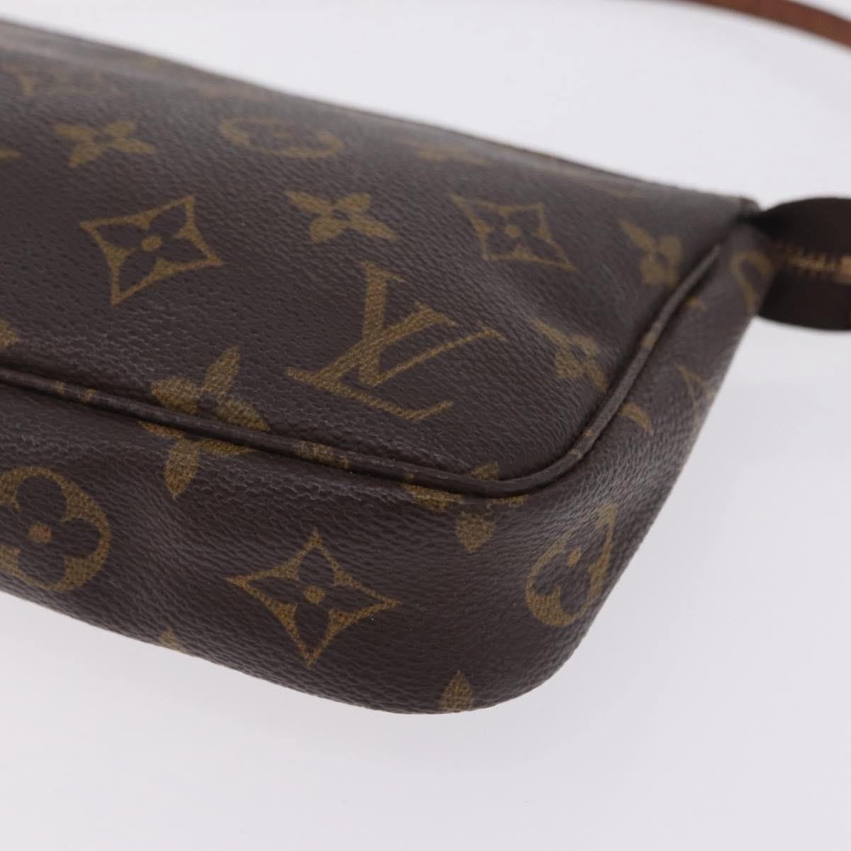 Louis Vuitton Pochette Accessoires Monogram Canvas, Brown, Canvas, Clutch