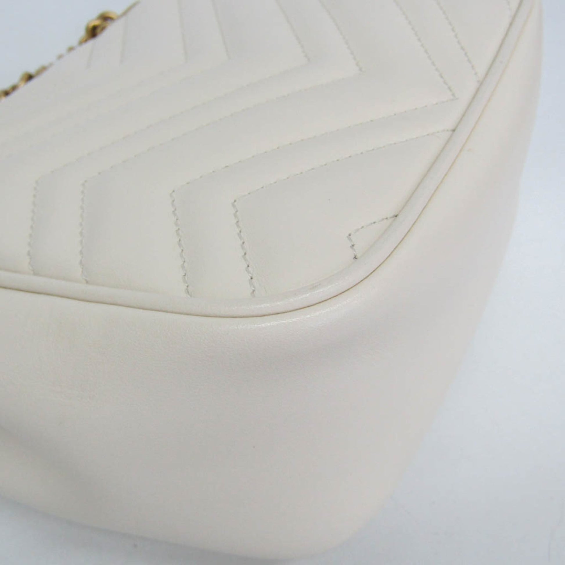 Gucci GG Marmont Square Flap Matelasse Leather, White, Leather, Shoulder Bag