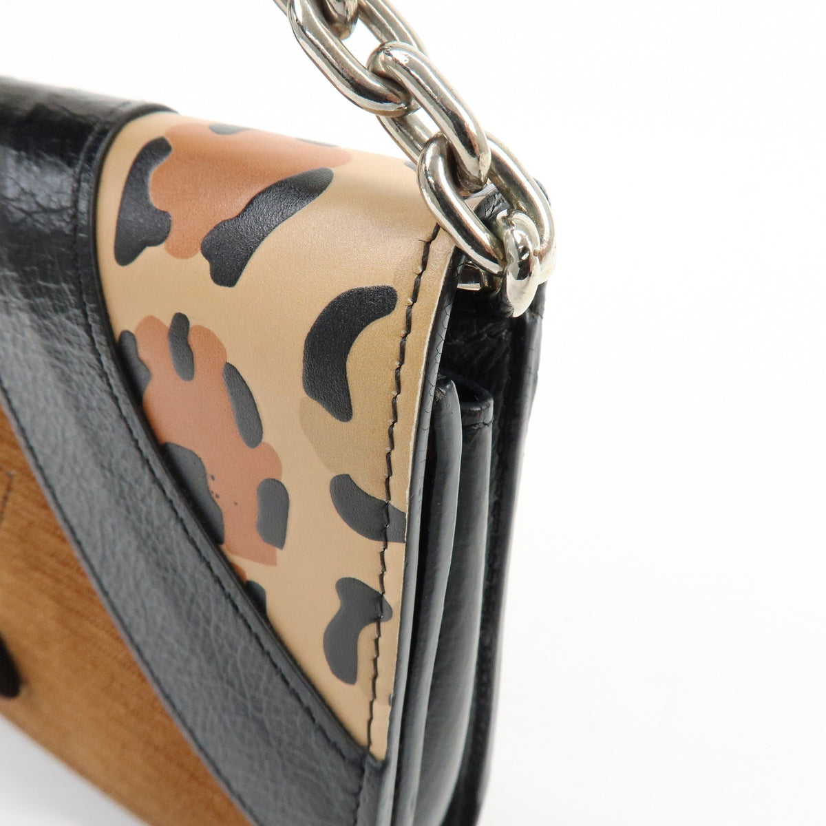 Louis Vuitton Twist Chain Limited Edition Monogram Canvas, Brown, Canvas, Crossbody Bag