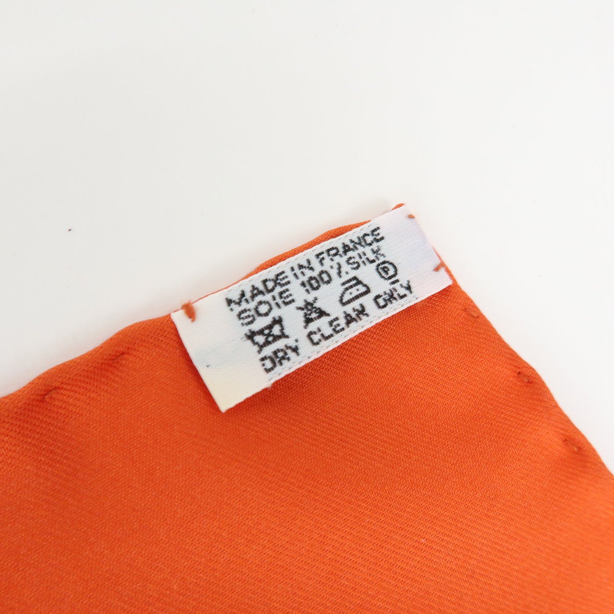 Hermes Carré 90 Silk multicolor, Multicolour, Silk, Scarf
