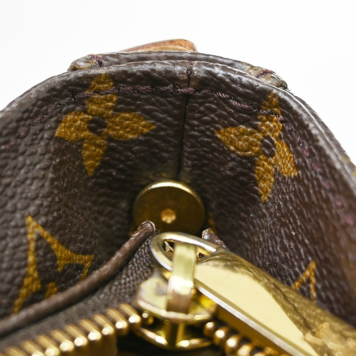 Louis Vuitton Monogram Looping Monogram Canvas, Brown, Canvas, Shoulder Bag