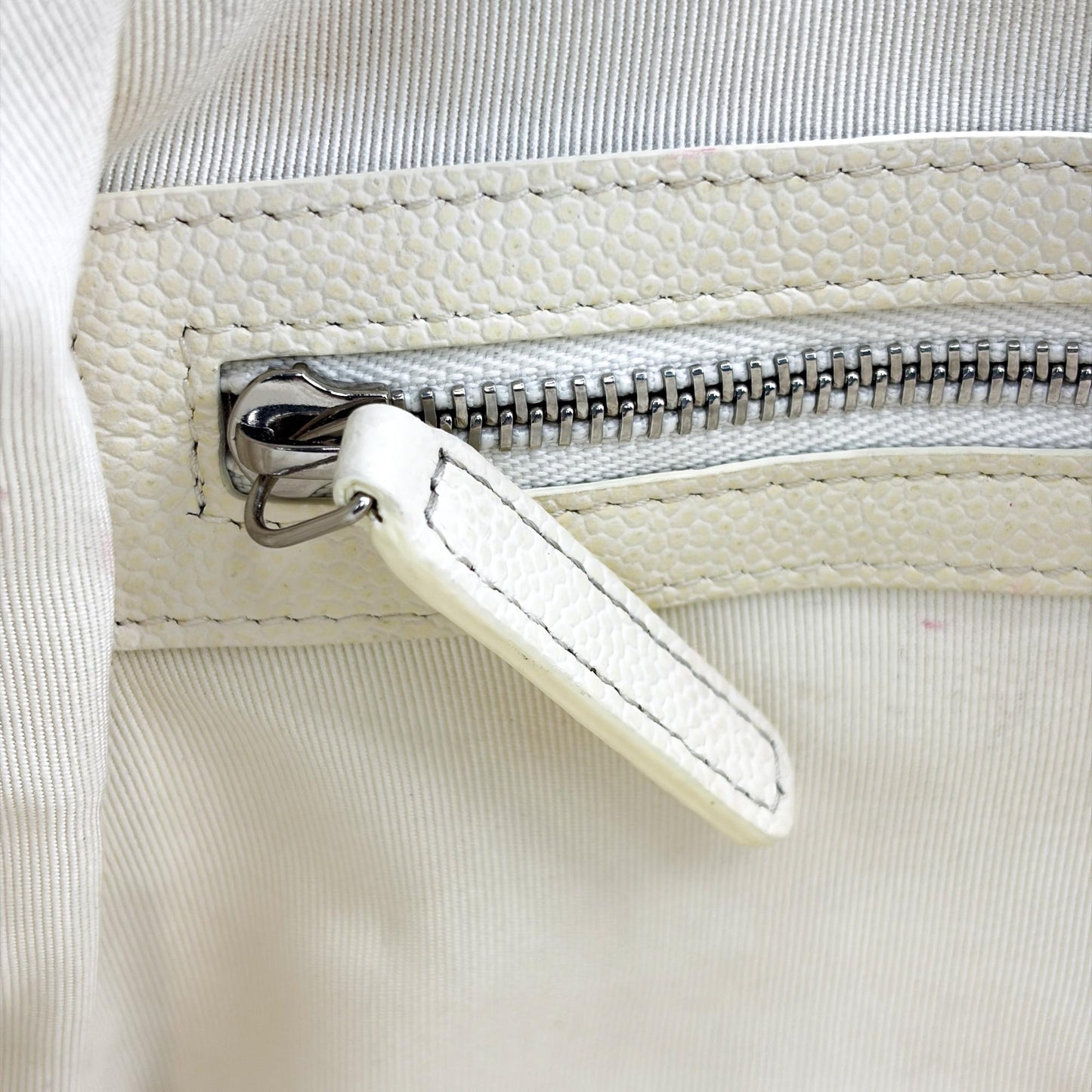 Chanel Classic O Case Quilted Caviar, White, Leather, Clutch