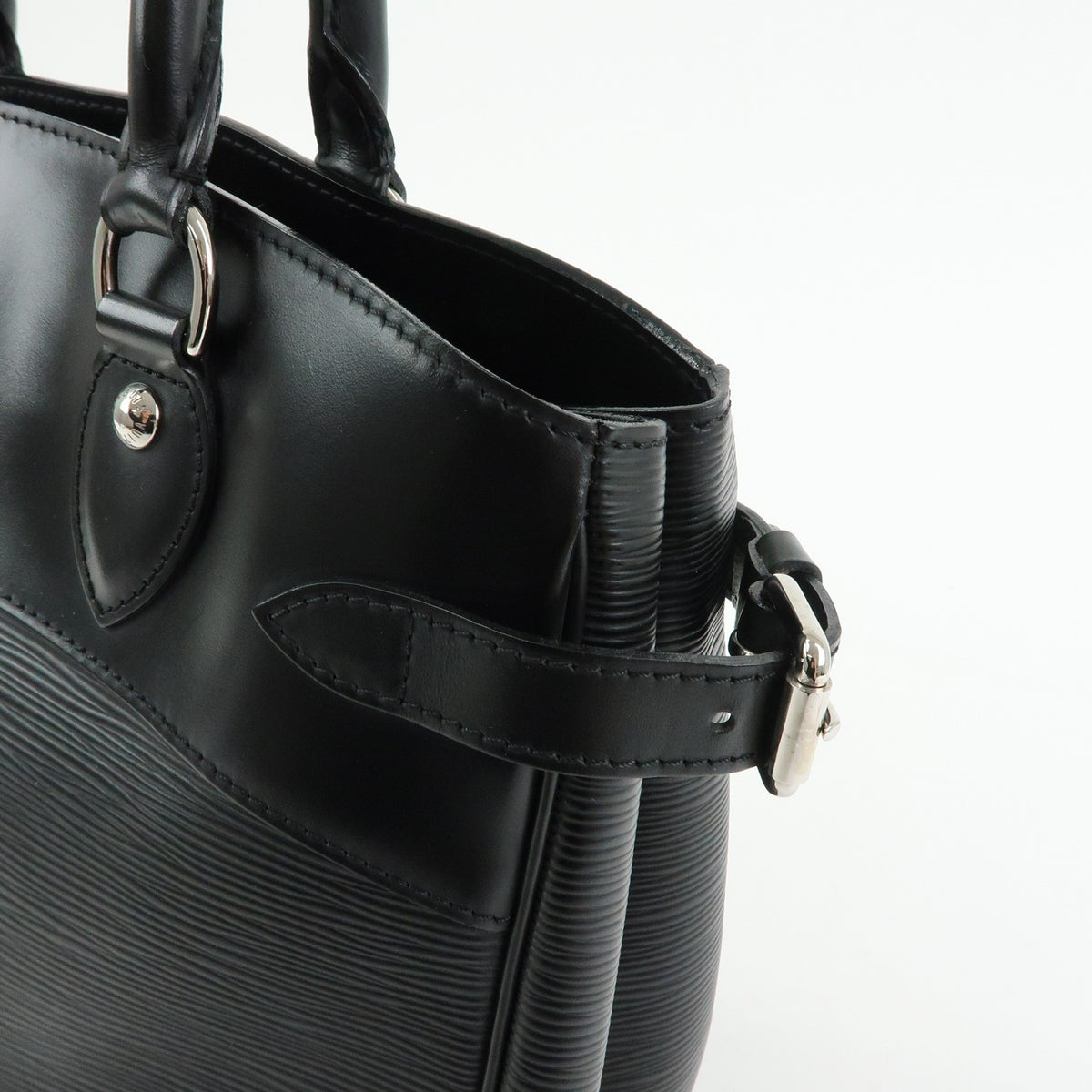 Louis Vuitton Passy Epi Leather, Black, Leather, Tote Bag