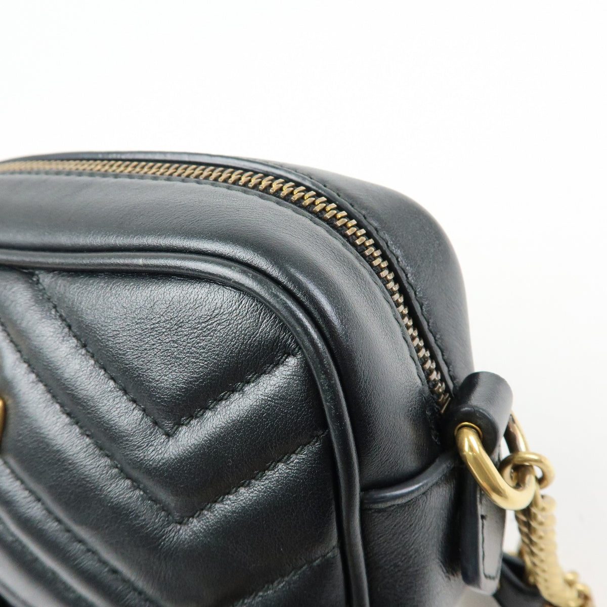 Gucci GG Marmont Matelasse Patent, Black, Leather, Shoulder Bag
