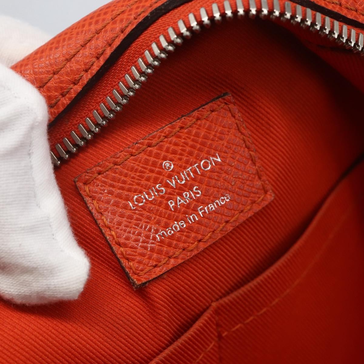Louis Vuitton Porte-Documents Voyage Taiga Leather, Orange, Leather, Briefcase
