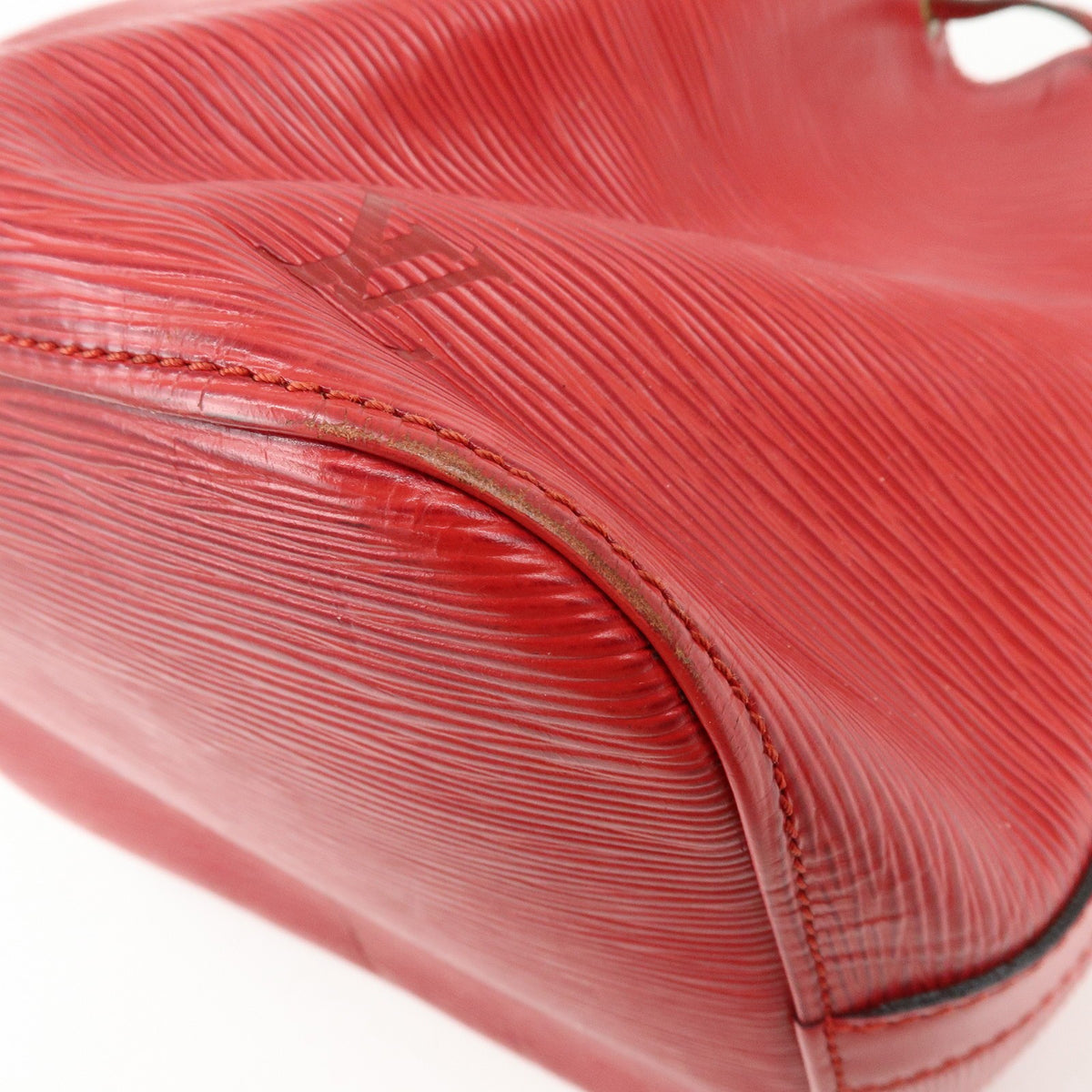 Louis Vuitton Petit Noe Epi Leather, Red, Leather, Handbag