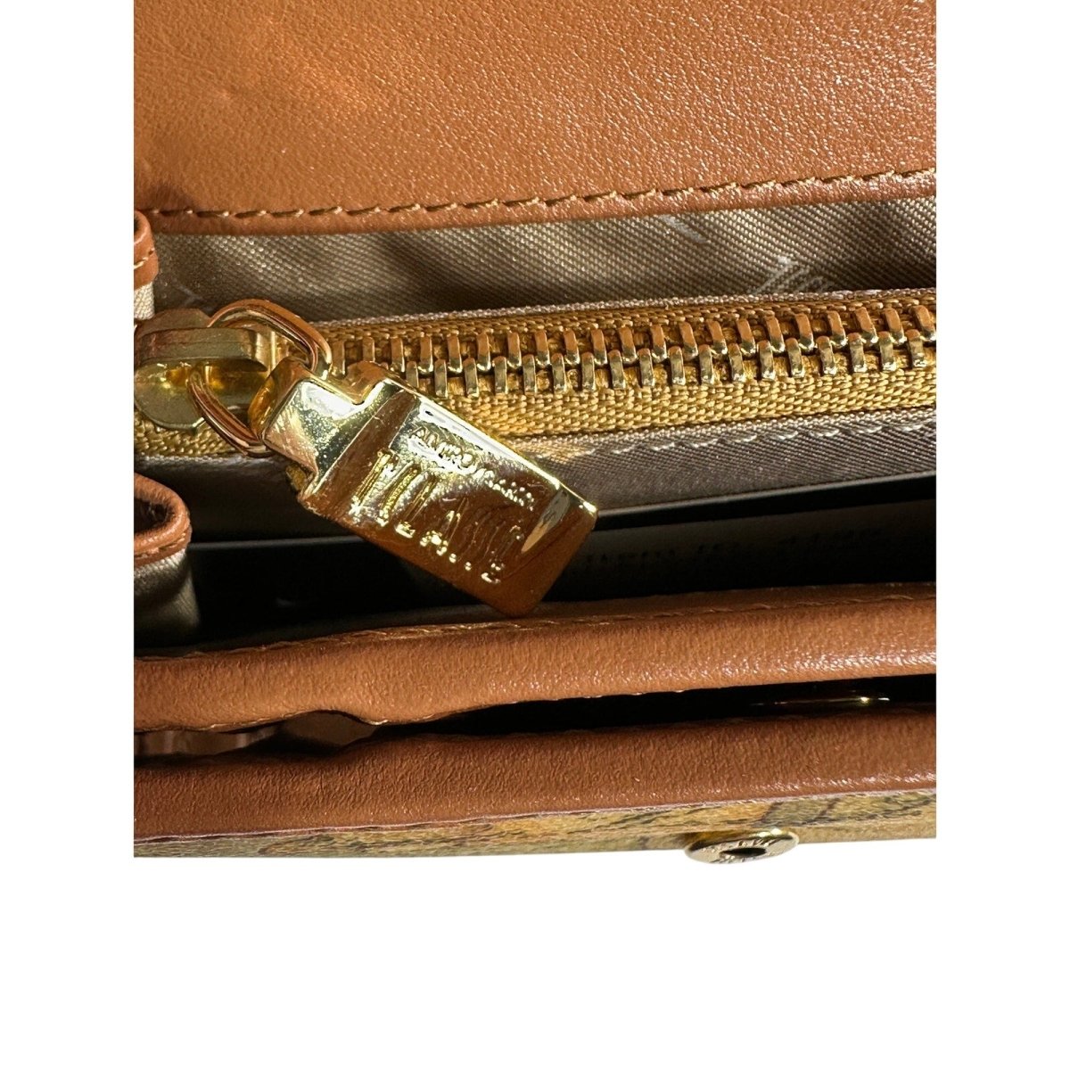 Alviero Martini Geo Classic Wallet - Brandsamsara