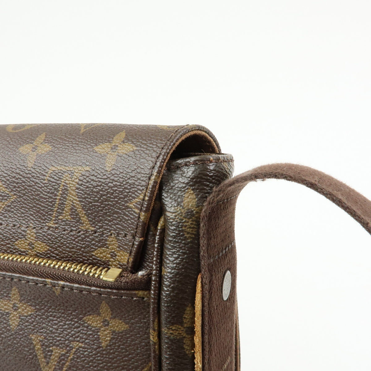 Louis Vuitton Beaubourg Messenger Monogram Canvas, Brown, Canvas, Handbag