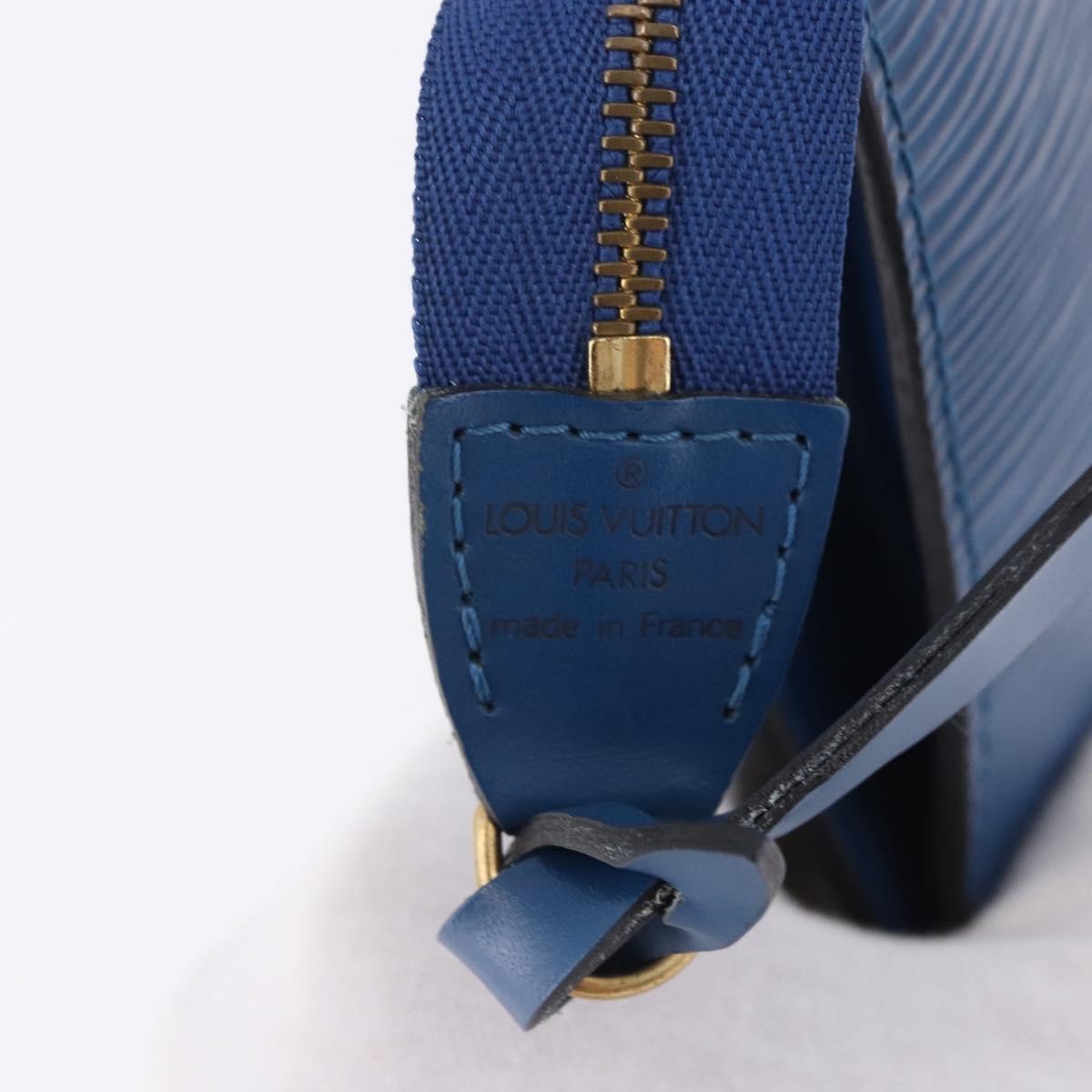 Louis Vuitton Pochette Accessoires Epi, Blue, Leather, Clutch