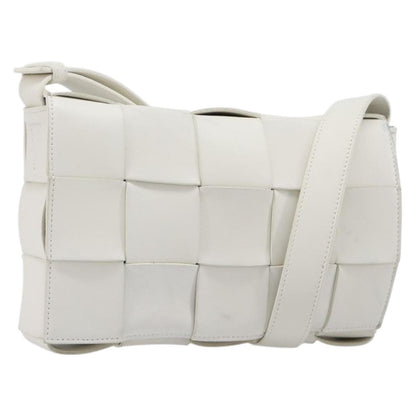 Bottega Veneta Cassette Maxi Intrecciato Leather, White, Leather, Crossbody Bag