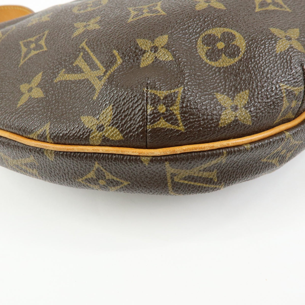 Louis Vuitton Croissant Monogram Canvas, Brown, Canvas, Handbag