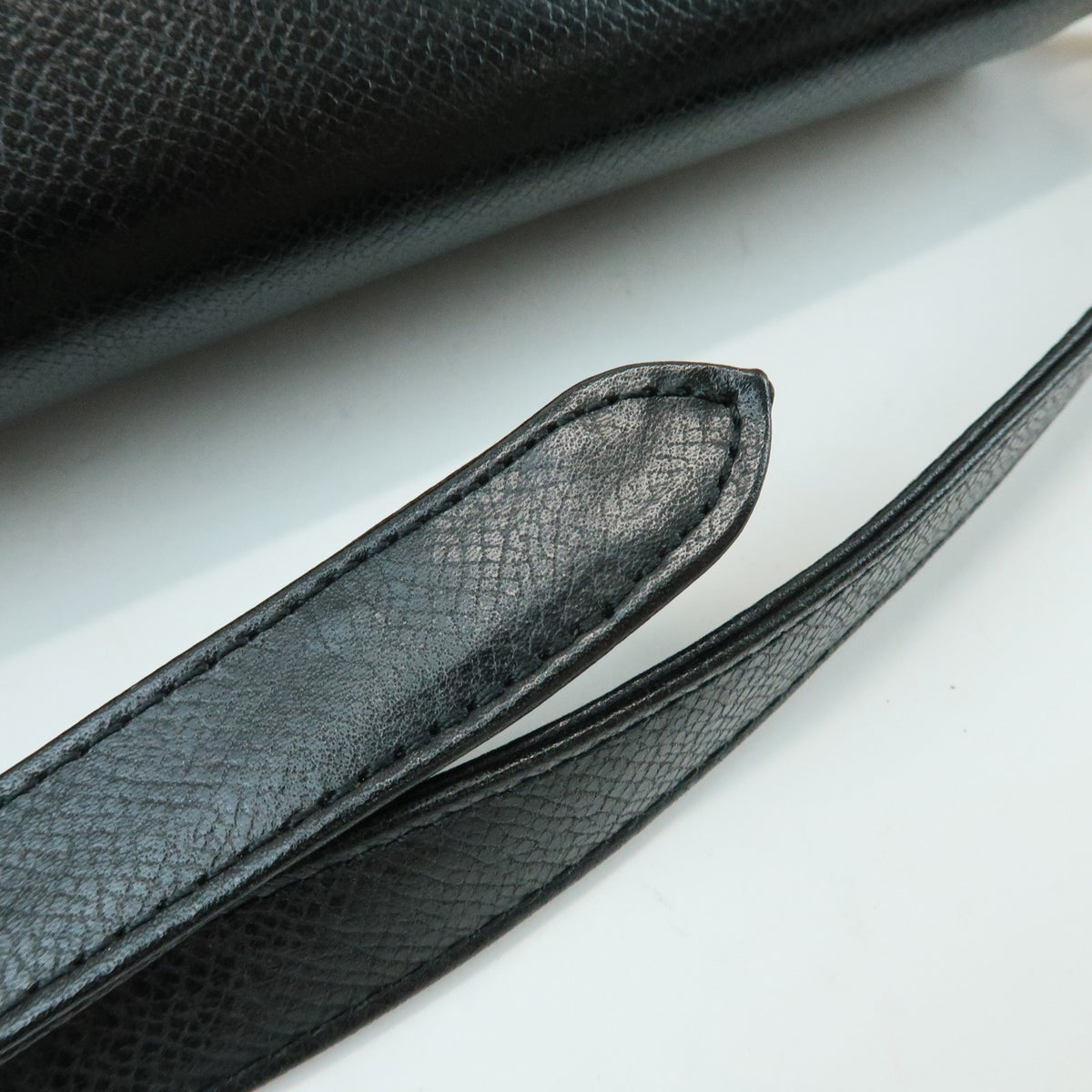 Valentino Garavani VLogo Flap Leather, Black, Leather, Shoulder Bag