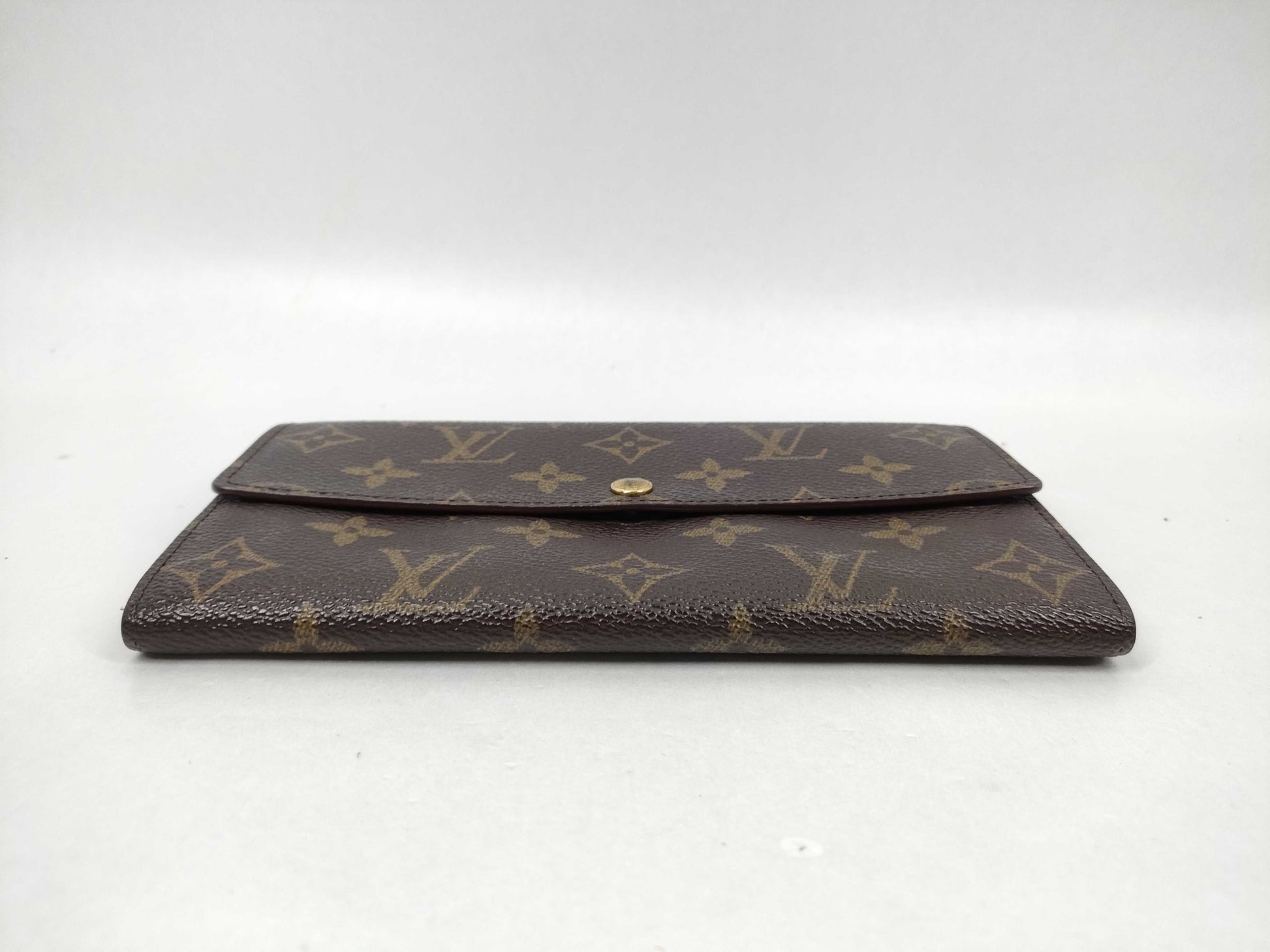 Louis Vuitton Sarah Monogram Canvas, Brown, Canvas, Clutch