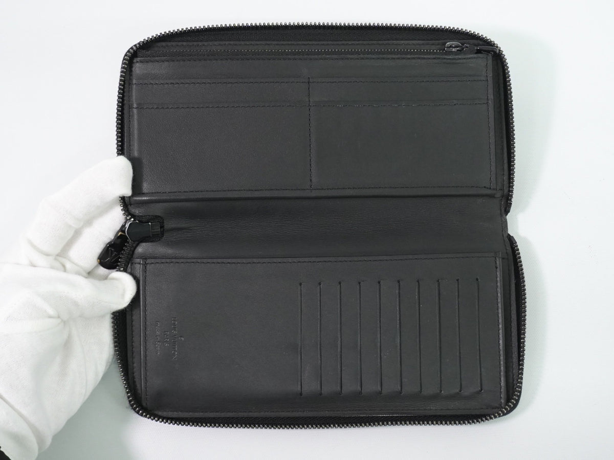 Louis Vuitton Zippy Monogram Shadow Leather, Black, Leather, Wallet