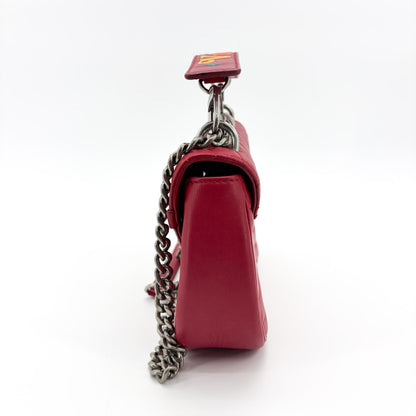 Louis Vuitton New Wave Chain Quilted Leather, Red, Leather, Handbag