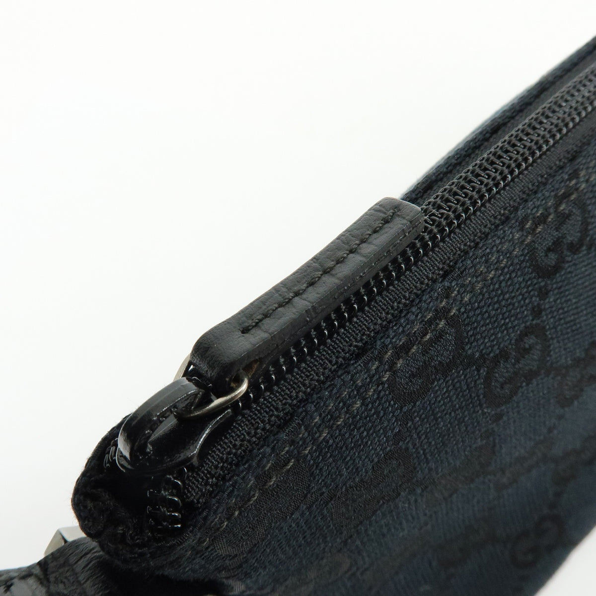 Gucci Boat Pochette GG Denim, Black, Canvas, Clutch