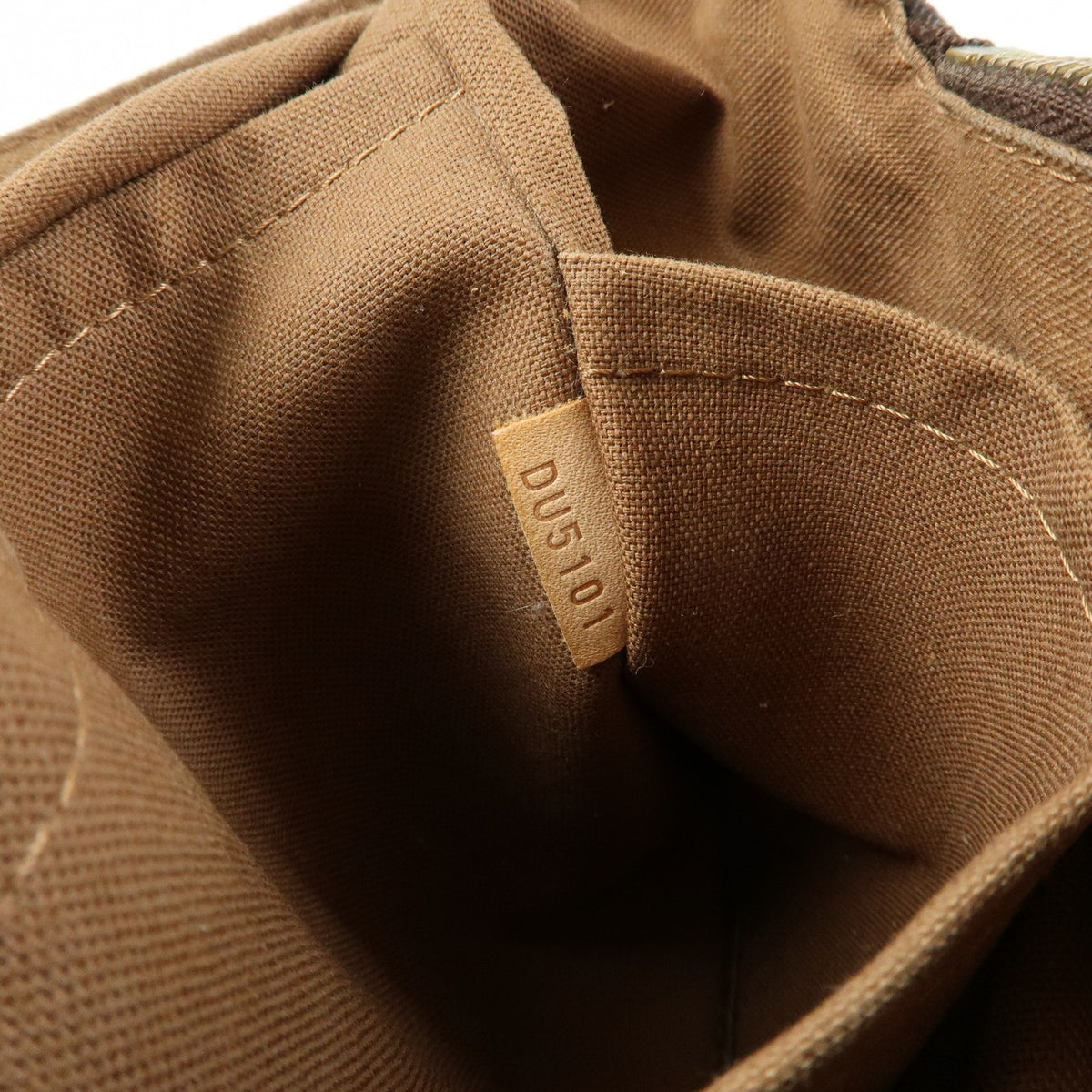 Louis Vuitton Beaubourg Messenger Monogram Canvas, Brown, Canvas, Handbag
