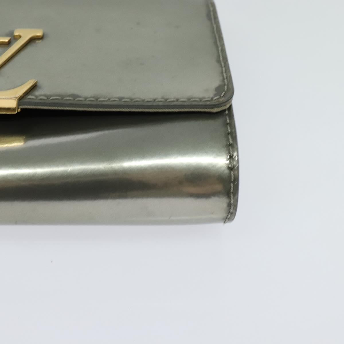 Louis Vuitton Chain Louise Clutch Patent, Silver, Patent Leather, Clutch