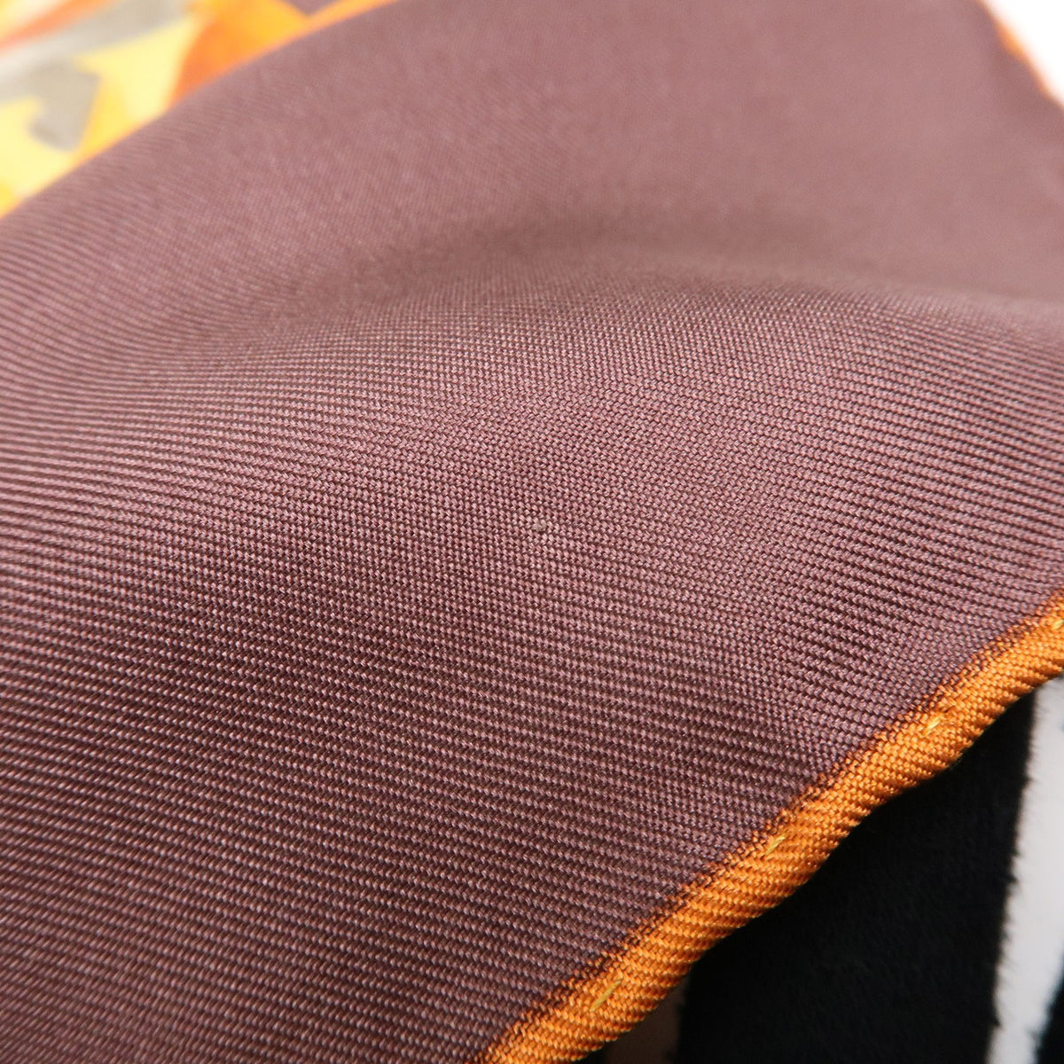Louis Vuitton Carré Silk, Multicolour, Silk, Scarf
