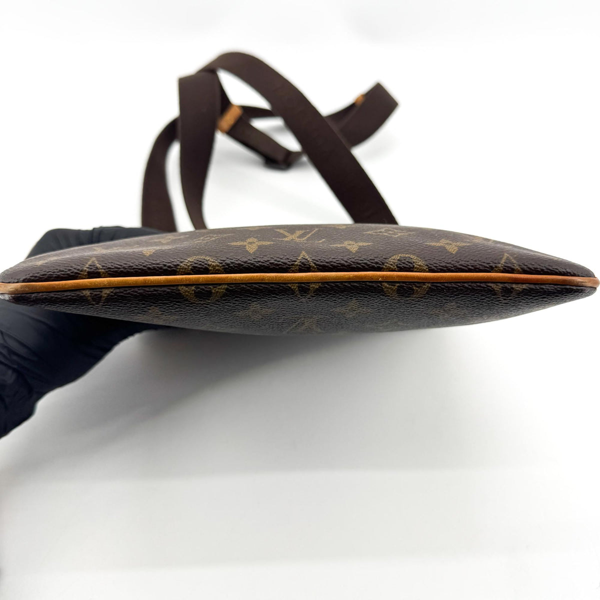 Louis Vuitton Valmy Pochette Monogram Canvas, Brown, Canvas, Clutch