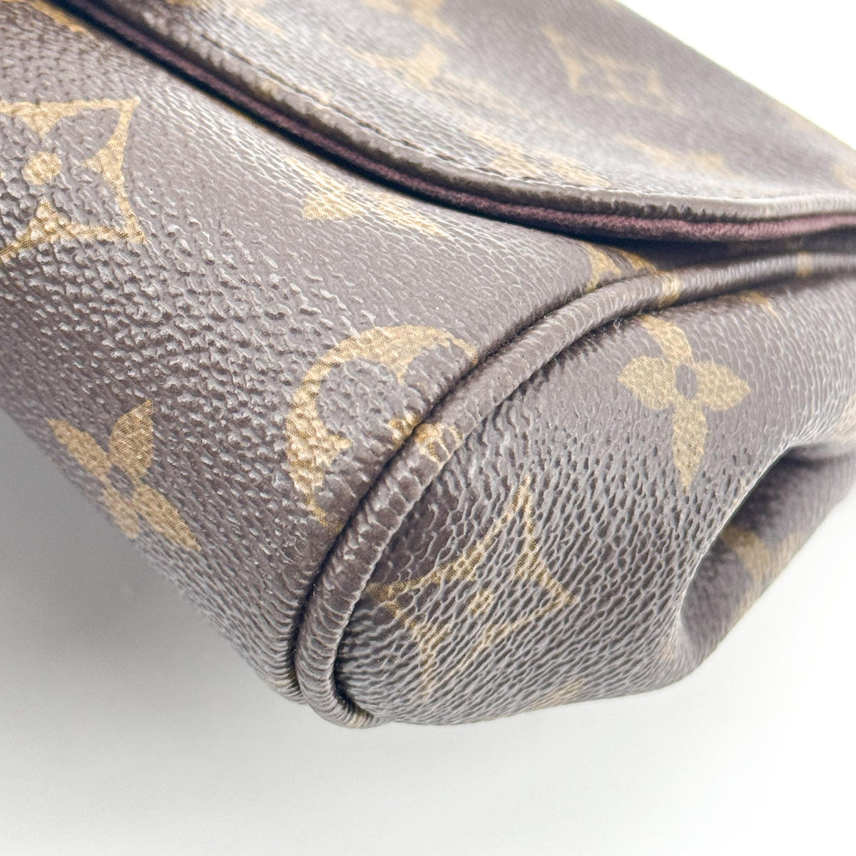 Louis Vuitton Favorite Monogram Canvas, Brown, Canvas, Handbag