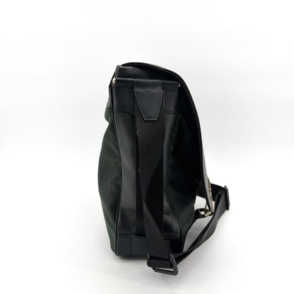 Louis Vuitton Dersou Taiga Leather and Canvas, Black, Leather, Shoulder Bag