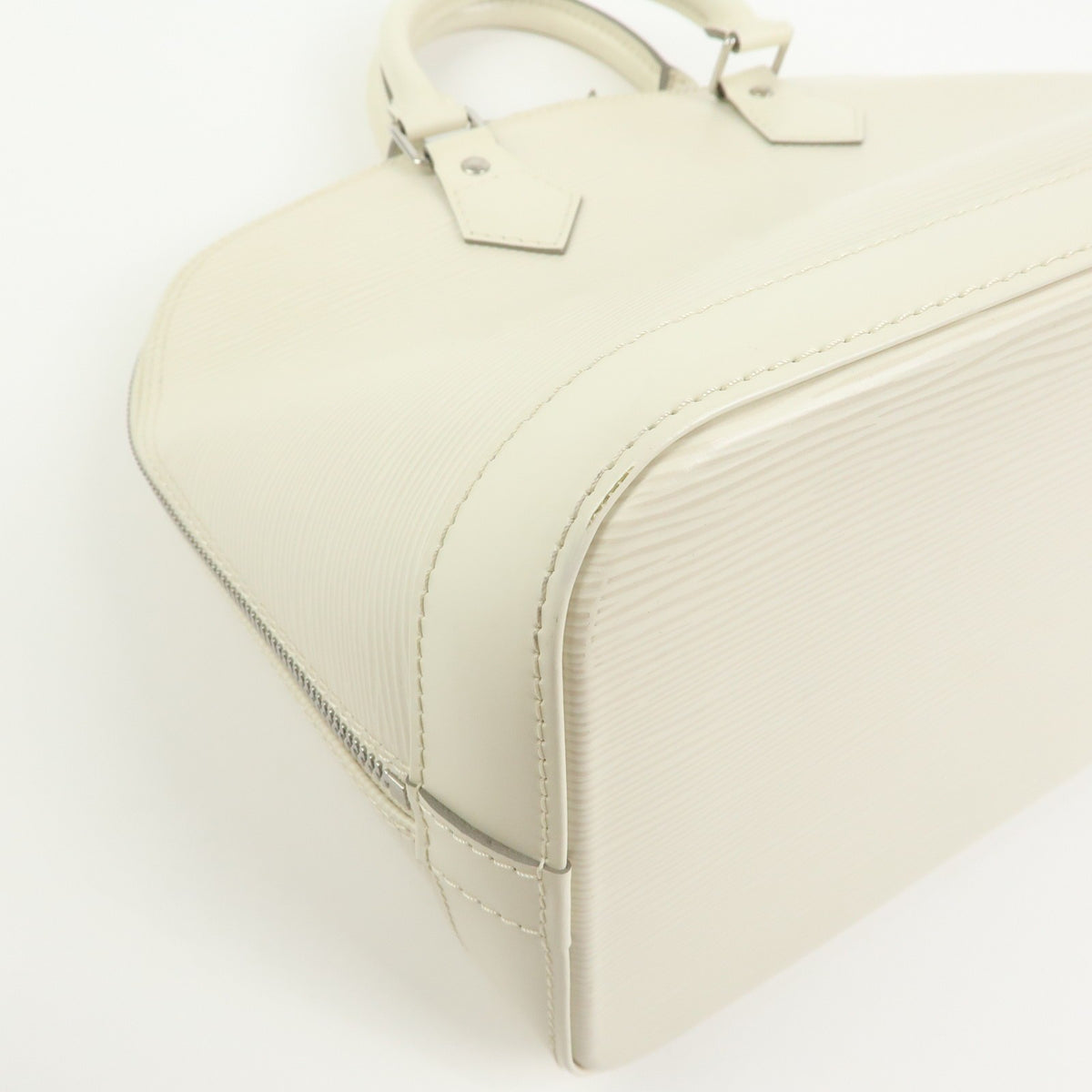 Louis Vuitton Alma Epi Leather, White, Leather, Handbag
