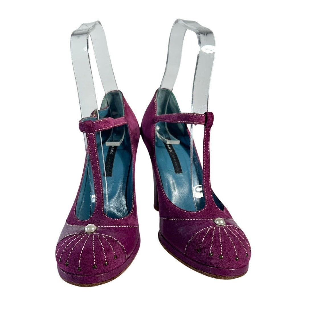 Marc Jacobs Suede Pumps