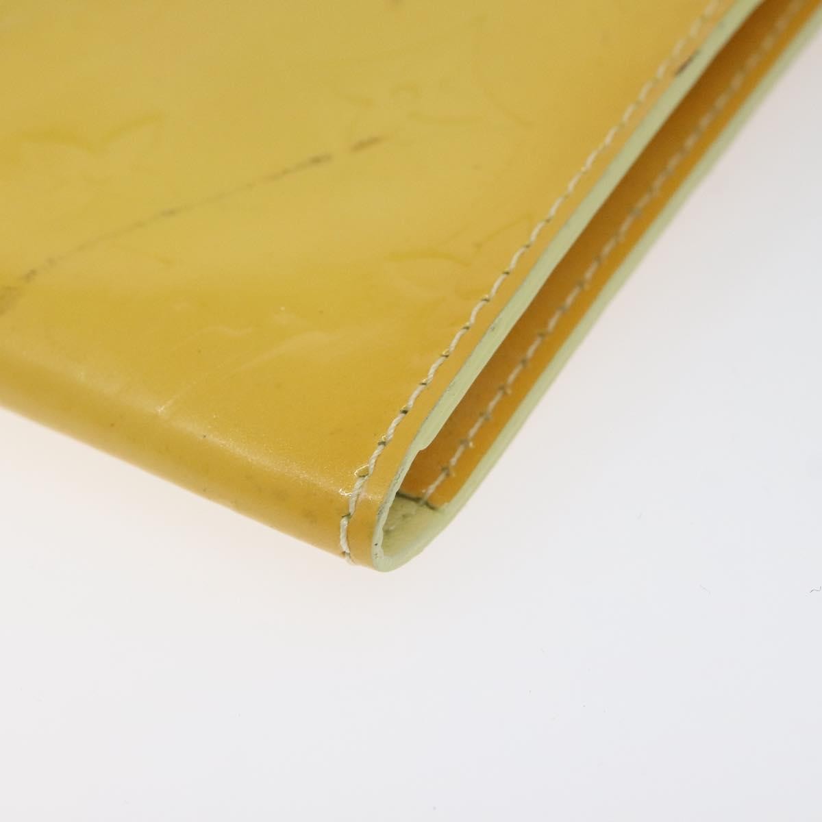 Louis Vuitton Kenmare Shoulder Patent leather, Yellow, Patent Leather, Clutch