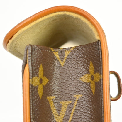 Louis Vuitton Florentine Canvas, Brown, Canvas, Clutch