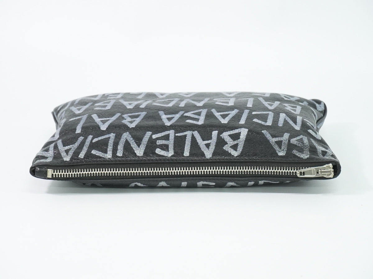 Balenciaga Graffiti Leather, Black, Leather, Clutch