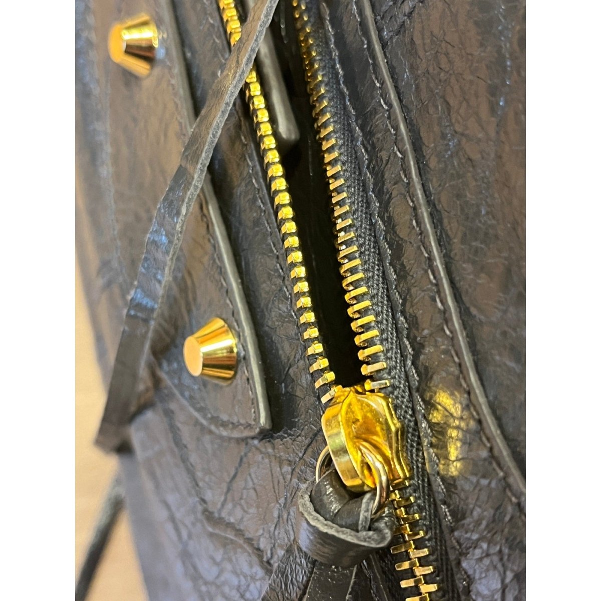 Balenciaga Le City Bag - Brandsamsara