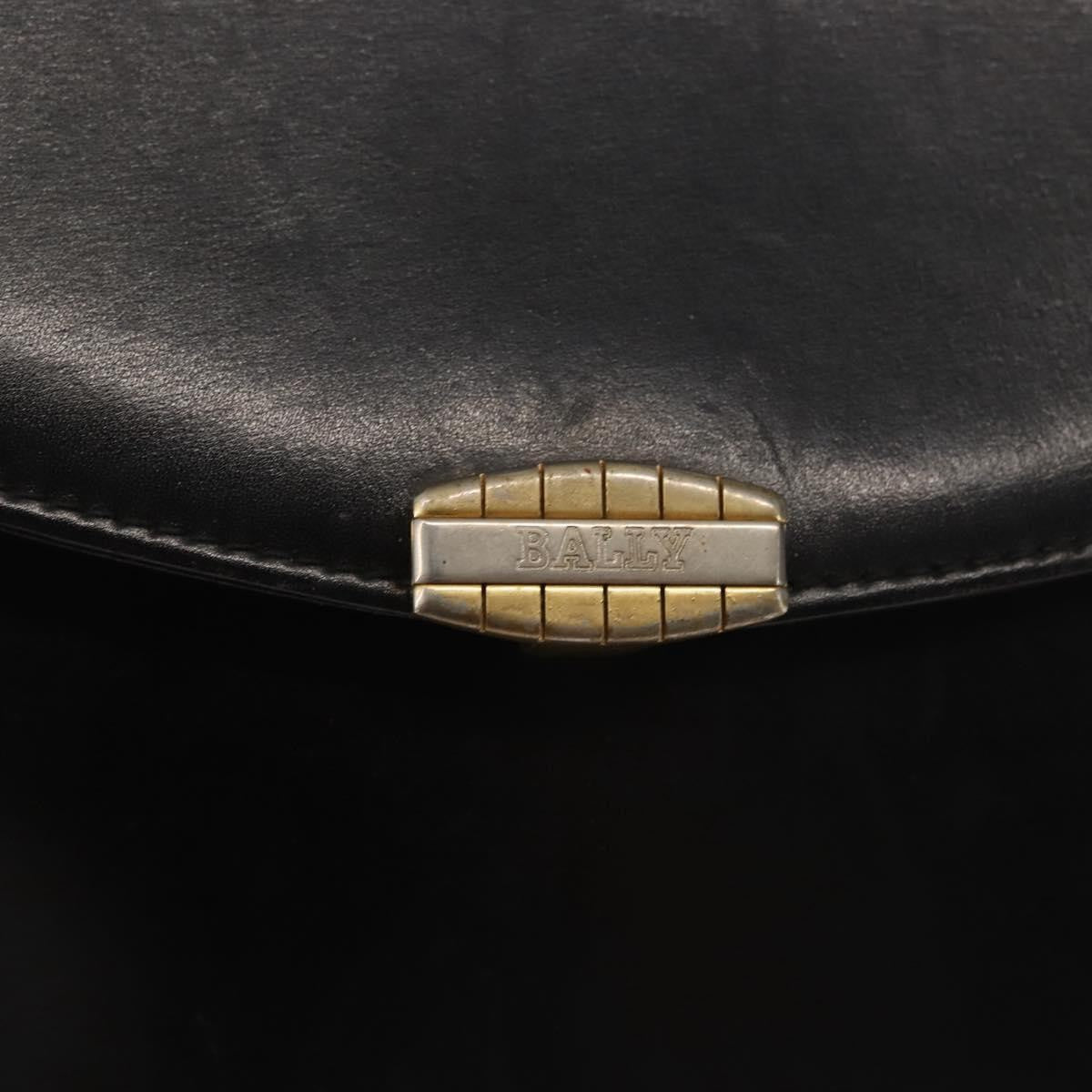 Bally Vintage Shoulder Bag - Brandsamsara
