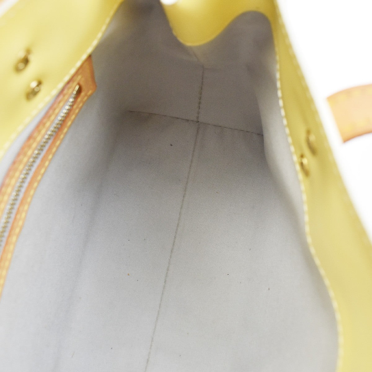 Louis Vuitton Reade Monogram Vernis, Yellow, Patent Leather, Handbag