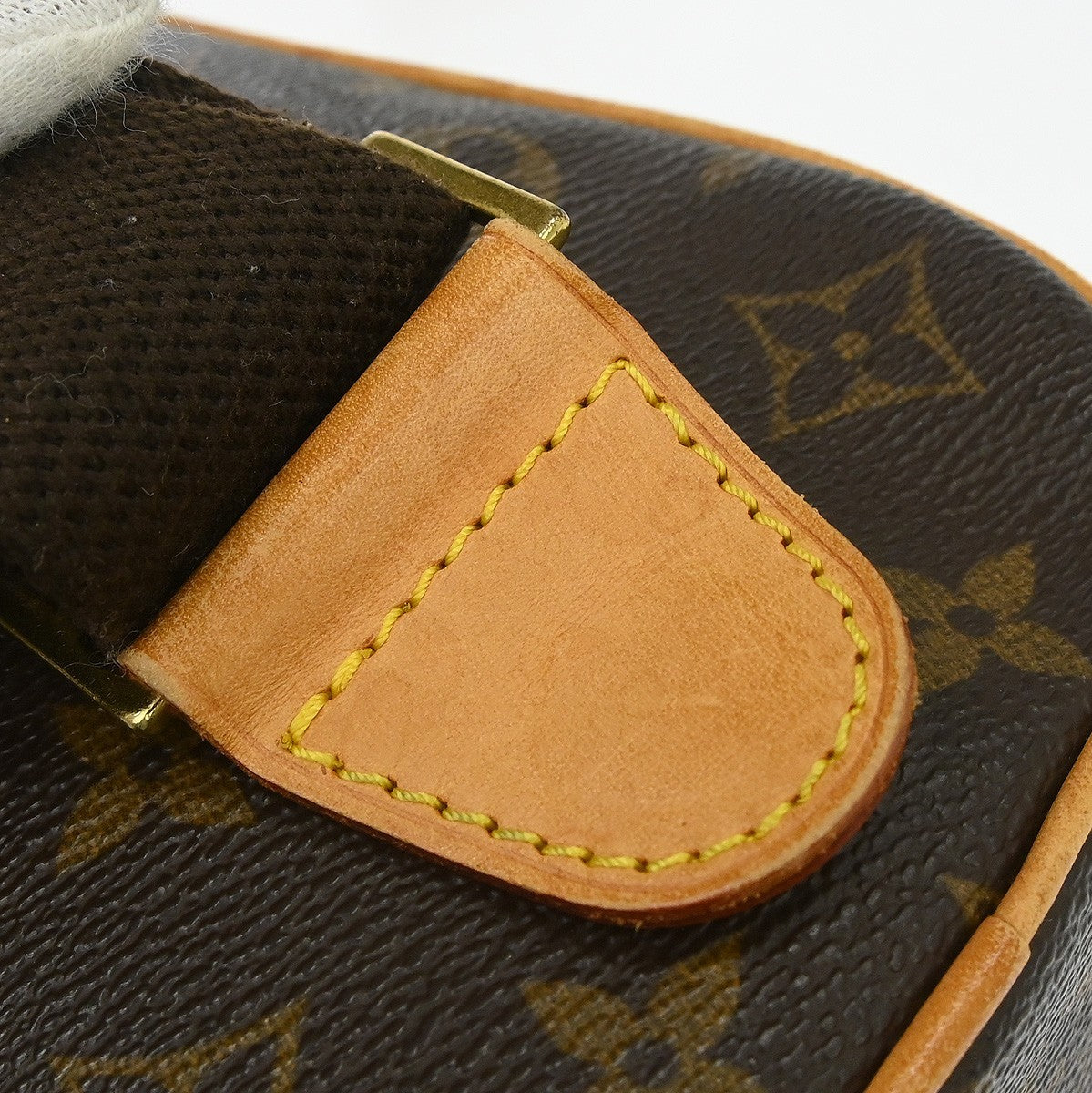 Louis Vuitton Pochette Gange Monogram Canvas, Brown, Canvas, Clutch