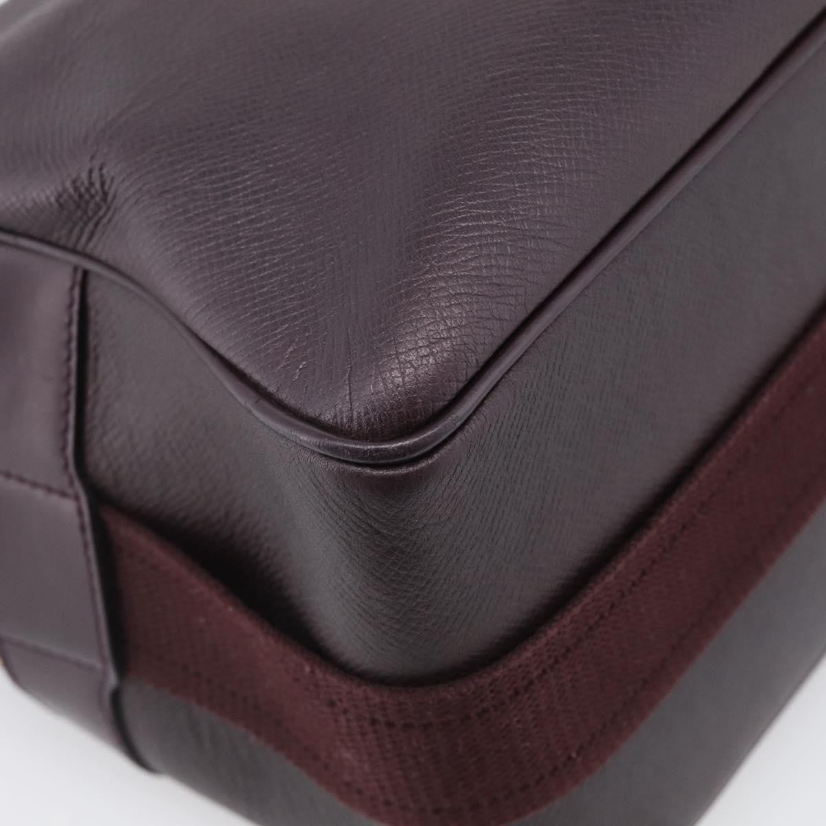 Louis Vuitton Reporter Taiga Leather, Burgundy, Leather, Shoulder Bag