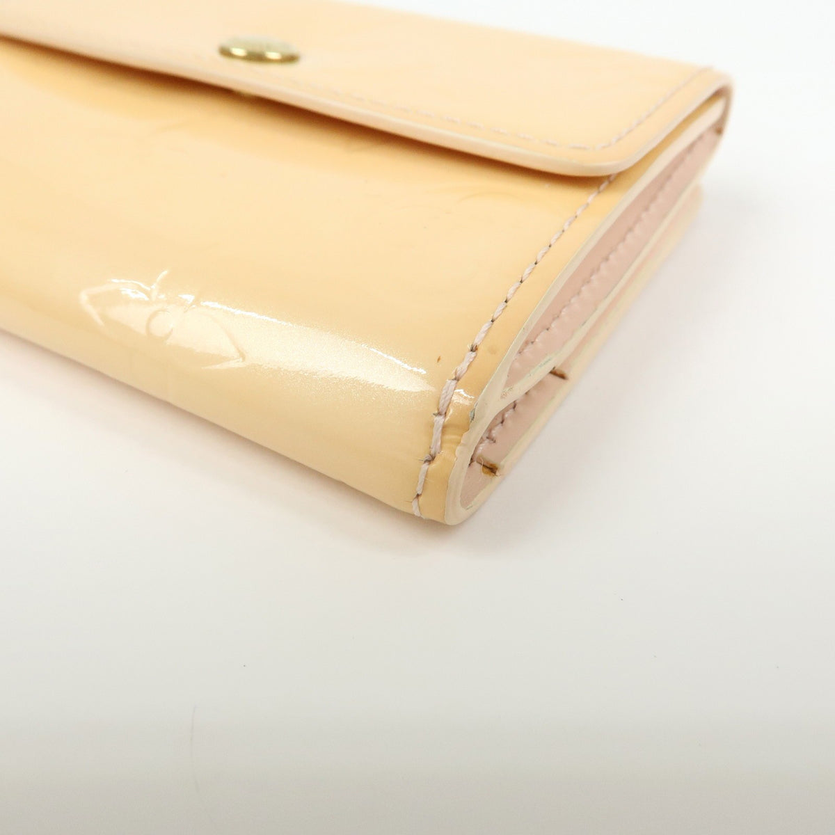 Louis Vuitton Ludlow Vernis, Beige, Patent Leather, Wallet