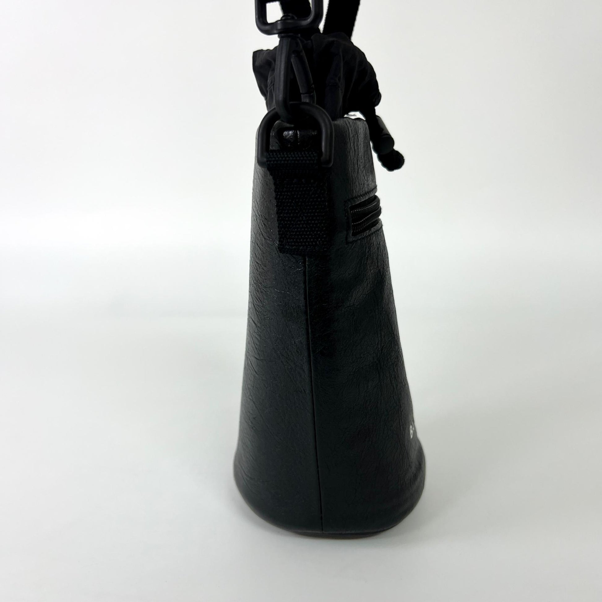 Balenciaga Weekend Bottle Holder Bag Leather, Black, Leather, Shoulder Bag
