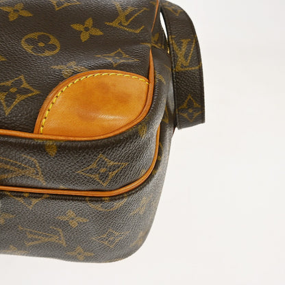 Louis Vuitton Nil Messenger Monogram Canvas, Brown, Canvas, Handbag