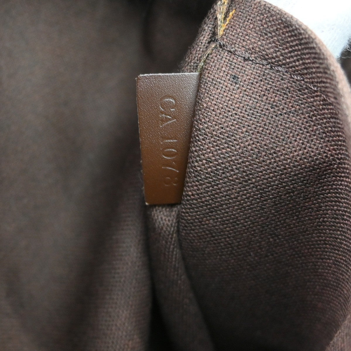 Louis Vuitton Beaubourg Damier, Brown, Canvas, Tote Bag