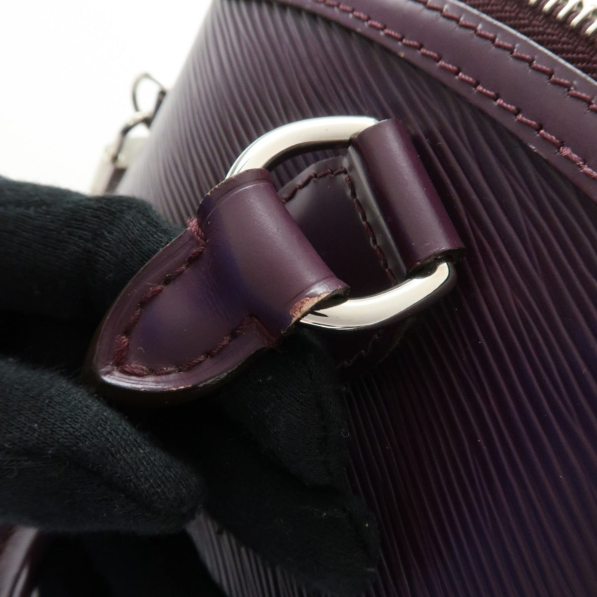 Louis Vuitton Lockit Epi Leather, Purple, Leather, Handbag